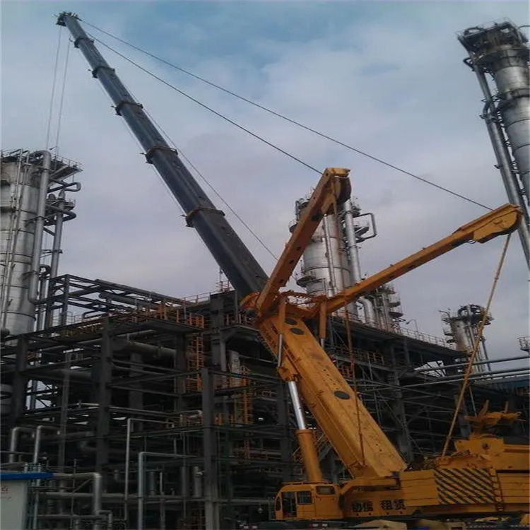 罗城吊板房的吊车